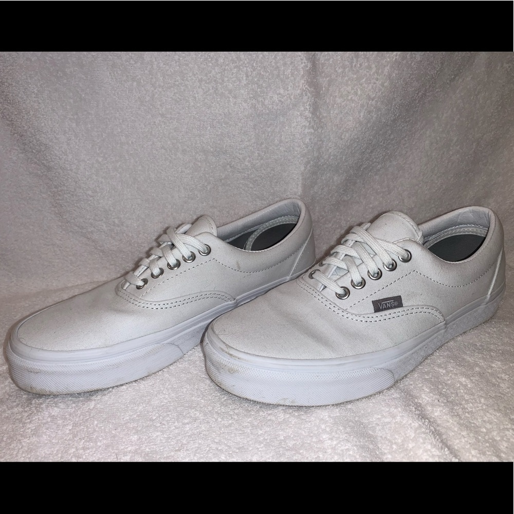 White Vans Classic- Sz 9.5